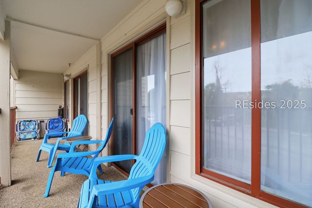 40 Folly Field Road 138, Hilton Head Island, SC 29928