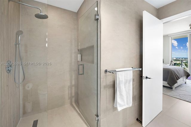 3470 E Coast Ave PH102, Miami, FL 33137