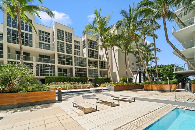 3470 E Coast Ave PH102, Miami, FL 33137