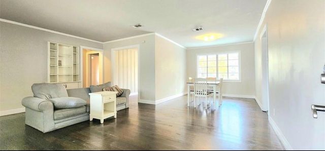 6927 Burgess Street, Houston, TX 77021