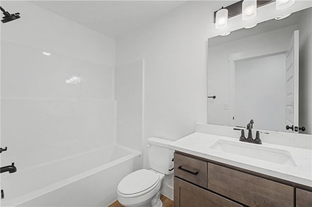 241 Kristen Lane, Centerton, AR 72719