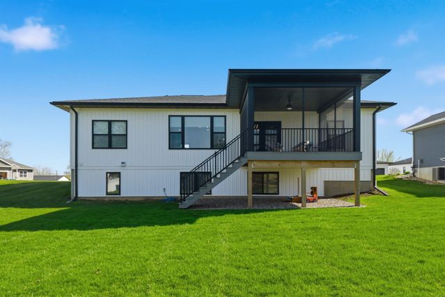 1803 Reese Road, Cedar Falls, IA 50613