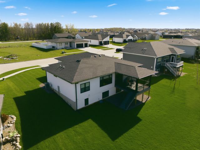 1803 Reese Road, Cedar Falls, IA 50613