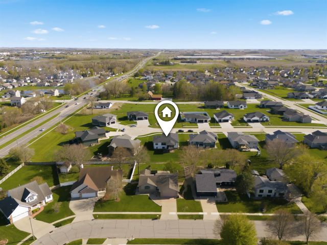 1803 Reese Road, Cedar Falls, IA 50613
