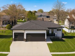 1803 Reese Road, Cedar Falls, IA 50613