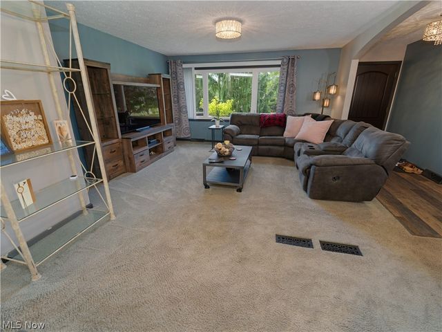 7742 Windy Hill Drive, Kent, OH 44240