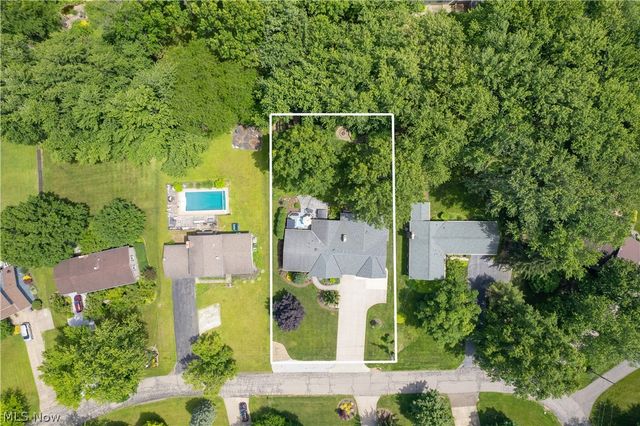 7742 Windy Hill Drive, Kent, OH 44240