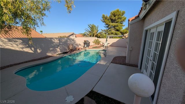 9832 Lenox Crest Place, Las Vegas, NV 89134