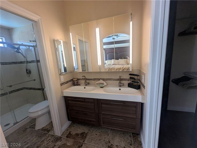 9832 Lenox Crest Place, Las Vegas, NV 89134