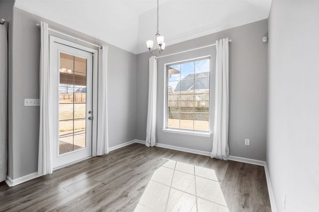 50 WHISPERING CREEK DR, Oakland, TN 38060