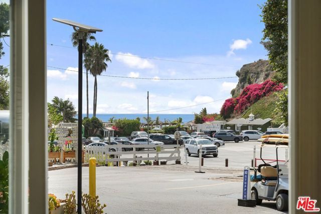 31 Paradise Cove, Malibu, CA 90265