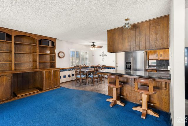 2634 Hempstead Lane, Bakersfield, CA 93309