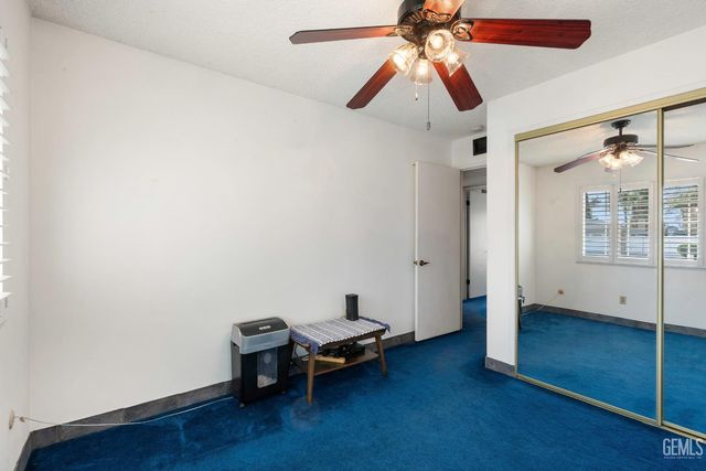 2634 Hempstead Lane, Bakersfield, CA 93309