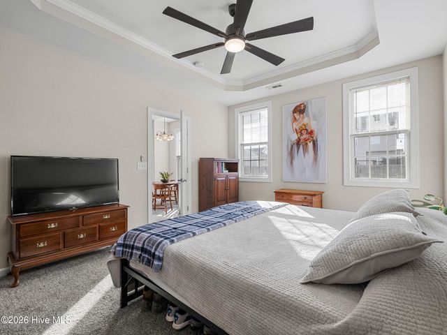 302 Whirlaway Boulevard, Sneads Ferry, NC 28460