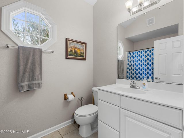 302 Whirlaway Boulevard, Sneads Ferry, NC 28460