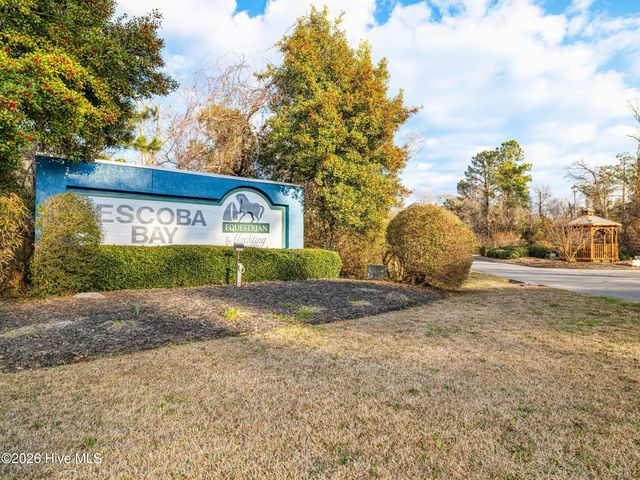 302 Whirlaway Boulevard, Sneads Ferry, NC 28460