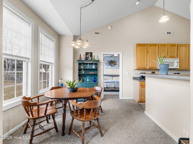 302 Whirlaway Boulevard, Sneads Ferry, NC 28460