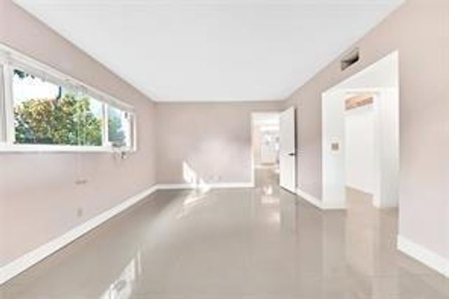 7897 Golf Circle Drive 112, Margate, FL 33063