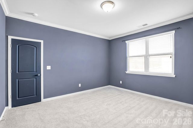 797 Oak Manor Drive SE, Concord, NC 28025