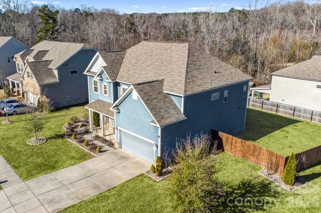 797 Oak Manor Drive SE, Concord, NC 28025