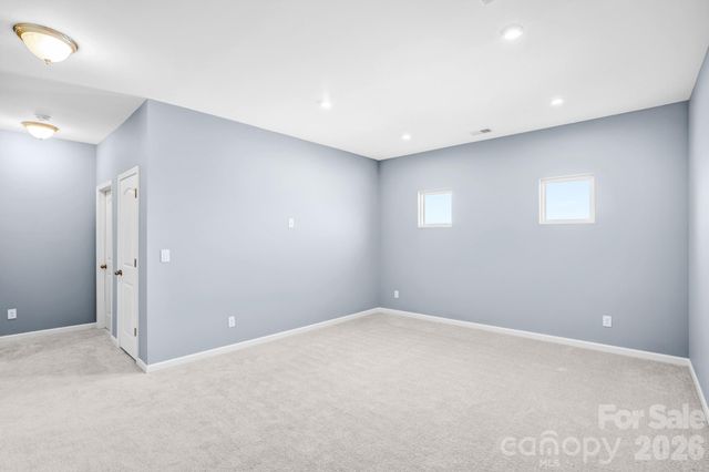 797 Oak Manor Drive SE, Concord, NC 28025