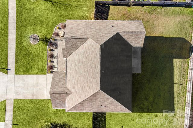 797 Oak Manor Drive SE, Concord, NC 28025