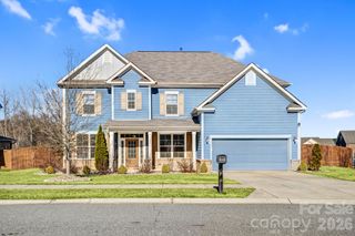 797 Oak Manor Drive SE, Concord, NC 28025