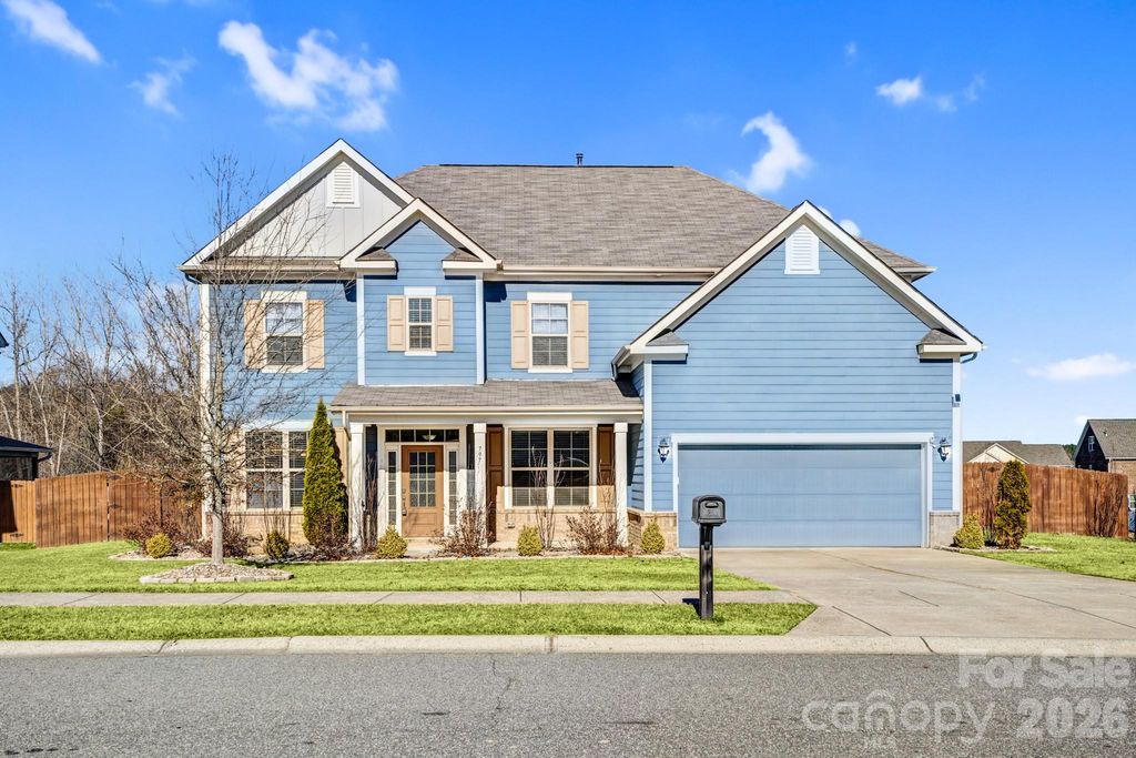 797 Oak Manor Drive SE, Concord, NC 28025