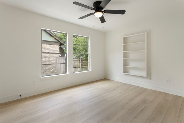 3324 Ryan Avenue, Fort Worth, TX 76110