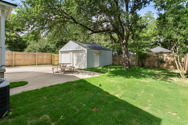 3324 Ryan Avenue, Fort Worth, TX 76110