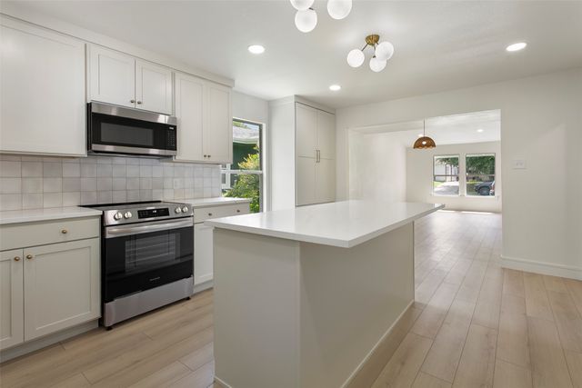 3324 Ryan Avenue, Fort Worth, TX 76110