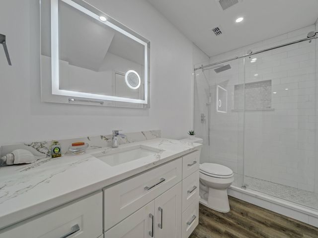4623 Country Creek Drive 1046, Dallas, TX 75236
