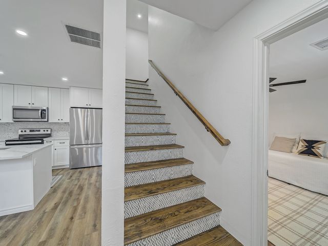 4623 Country Creek Drive 1046, Dallas, TX 75236