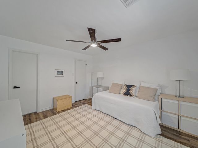 4623 Country Creek Drive 1046, Dallas, TX 75236