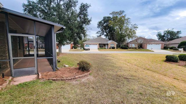 214 Hemingway Loop, Foley, AL 36535