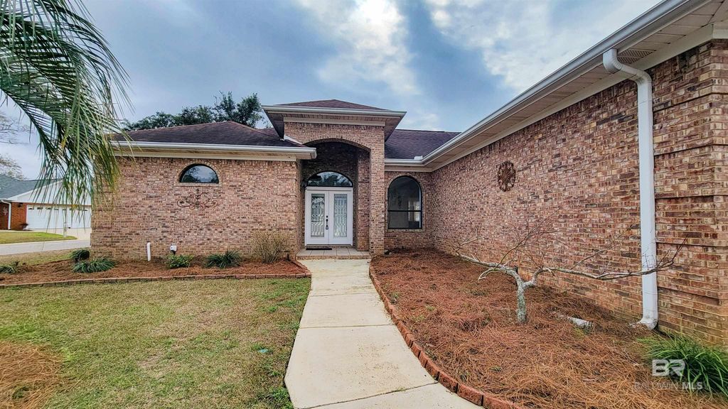 214 Hemingway Loop, Foley, AL 36535