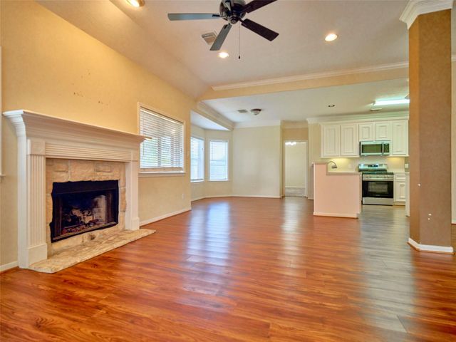 9218 Anna Street, Needville, TX 77461