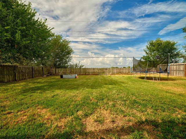9218 Anna Street, Needville, TX 77461