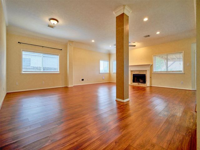 9218 Anna Street, Needville, TX 77461