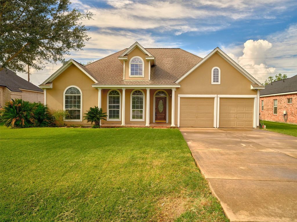 9218 Anna Street, Needville, TX 77461