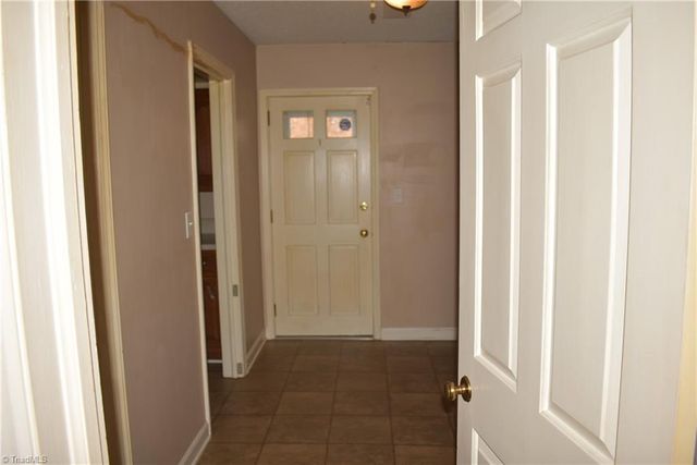 301 Lindale Drive, High Point, NC 27265