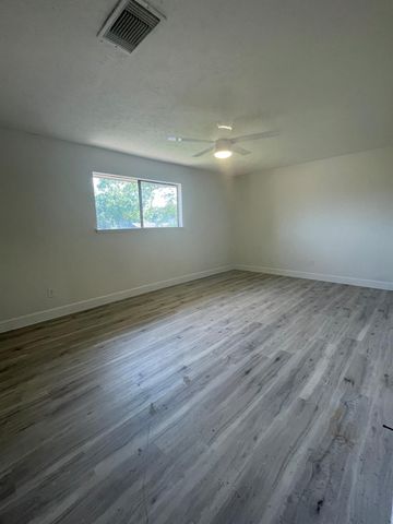 3014 Edgewood Drive, Sugar Land, TX 77479