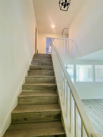 3014 Edgewood Drive, Sugar Land, TX 77479