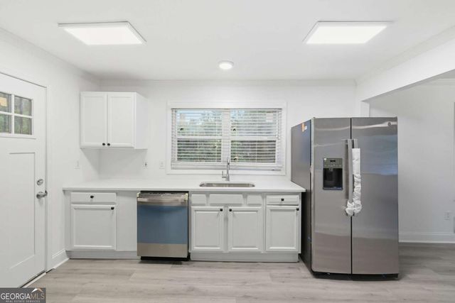 111 Victor Circle NW, Atlanta, GA 30314