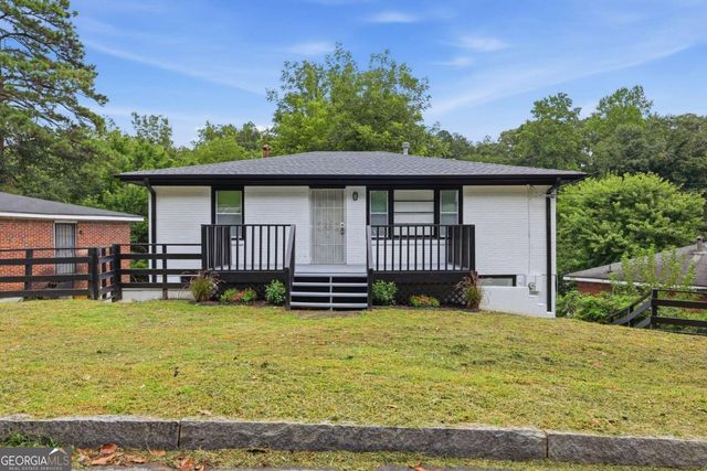 111 Victor Circle NW, Atlanta, GA 30314