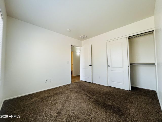 8202 S 47th Avenue, Laveen, AZ 85339