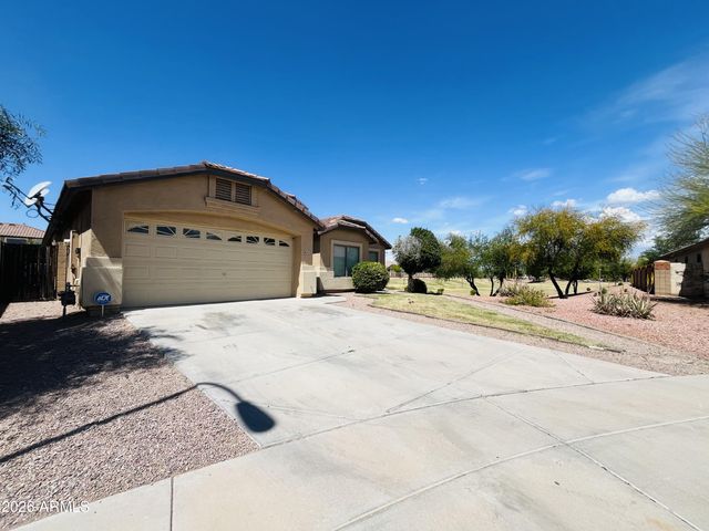 8202 S 47th Avenue, Laveen, AZ 85339