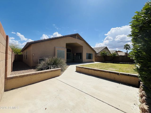 8202 S 47th Avenue, Laveen, AZ 85339