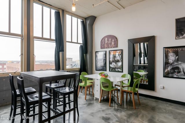 815 W Market St 703, Louisville, KY 40202