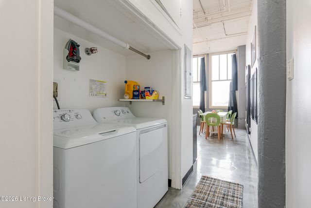 815 W Market St 703, Louisville, KY 40202